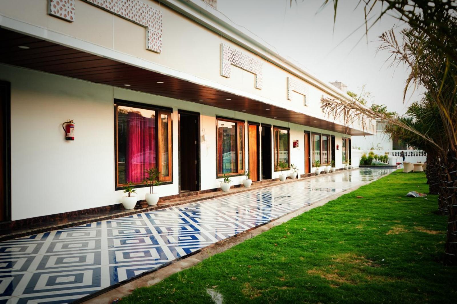 The Veda Greens Resort Haridwar Exterior photo